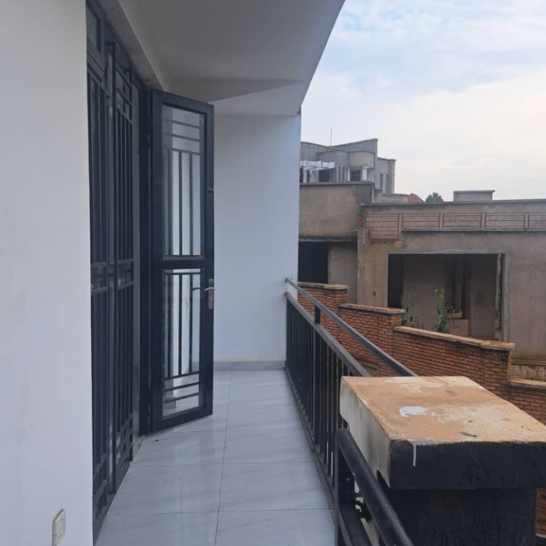 Apartment for Rent in Zindiro,
